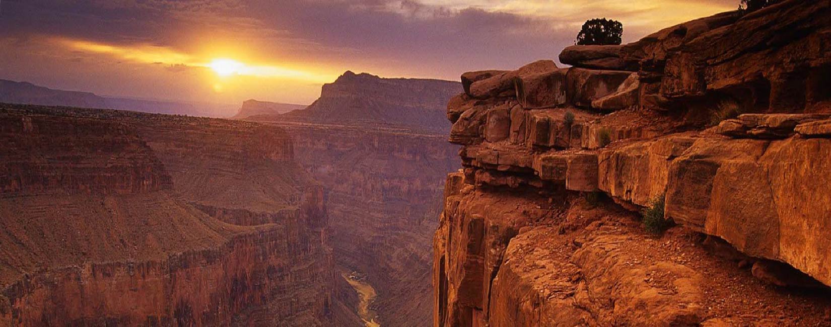 Day Tours From Muscat City (8 am till 6-7 pm) Nizwa & Jebel Shams (Grand Canyon)