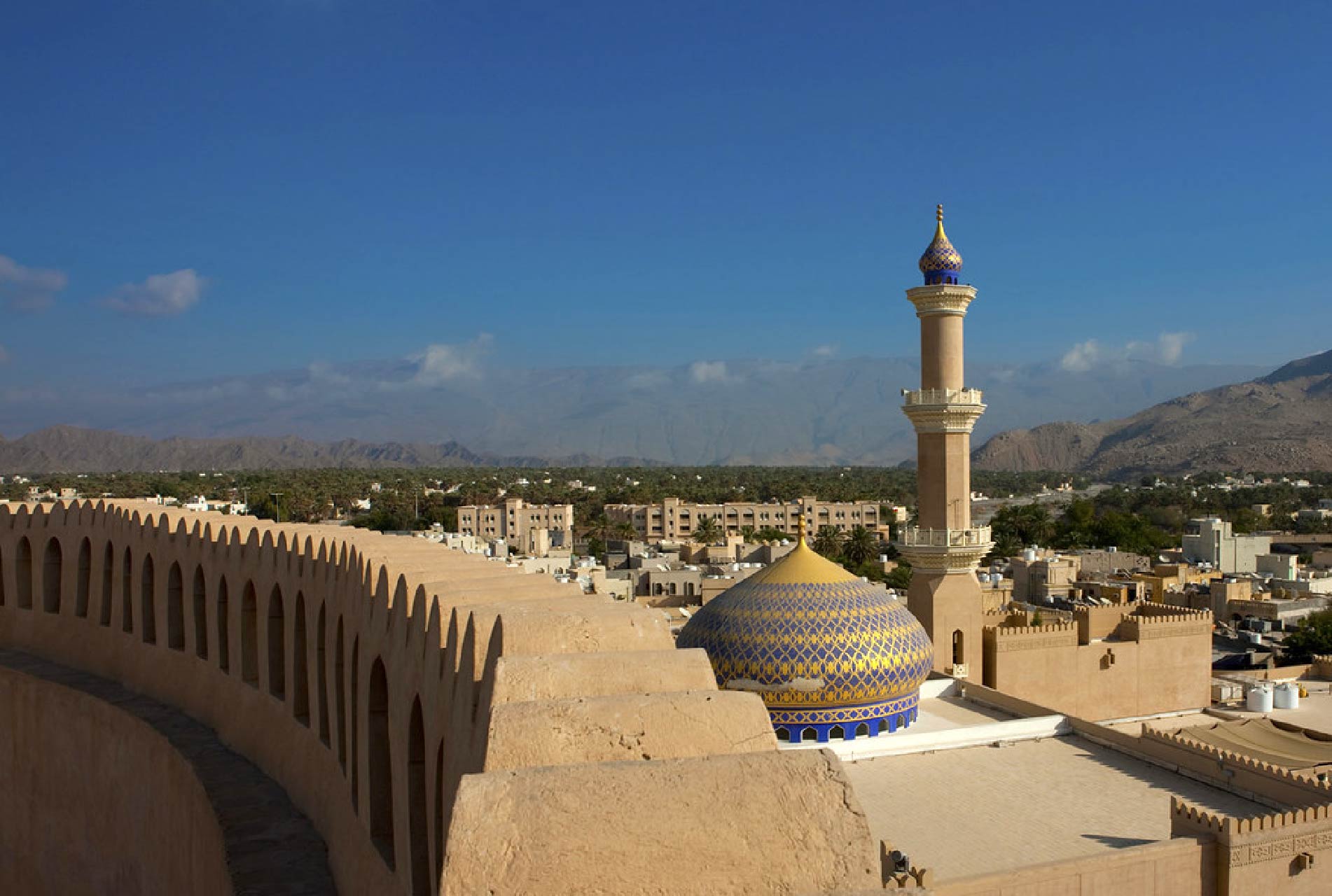 Overnight Tours From Muscat City to Nizwa & Jebel Akhdar (Overnight Stay at Nizwa or Jebel Akhdar)