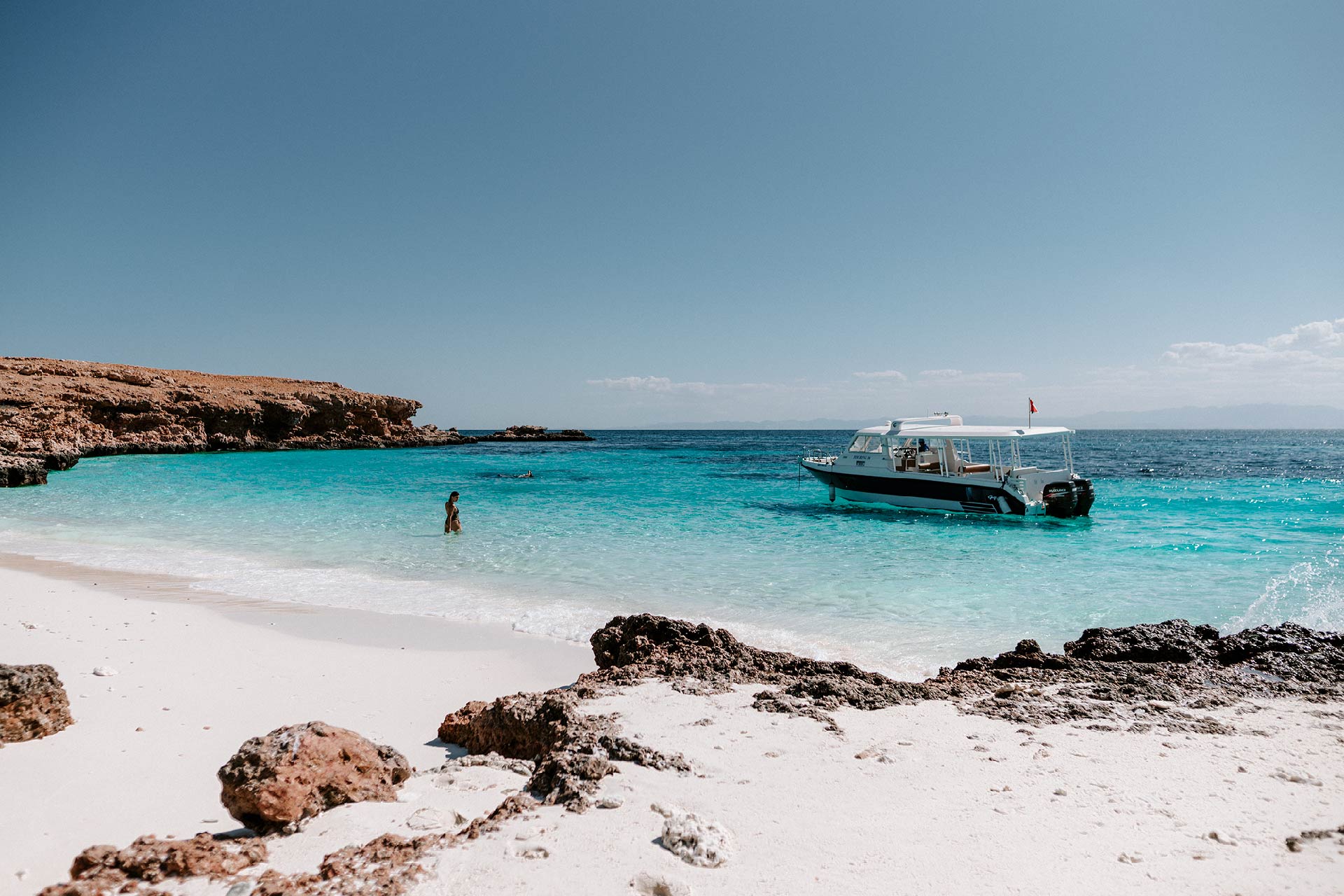 Oman Half-Day Sea Tour Daymaniyat Islands Tour
